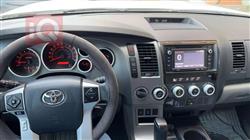 Toyota Sequoia